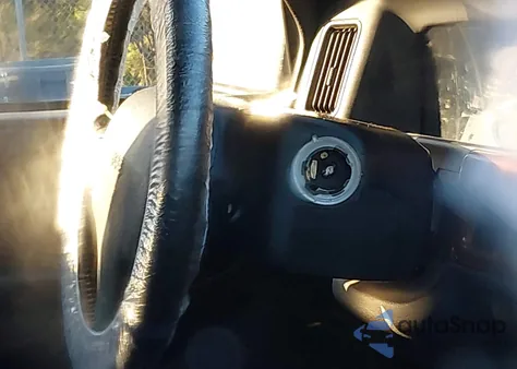 1998 Jeep Grand Cherokee Laredo z USA, uszkodzony, nr VIN 1J4GZ58S7WC142354